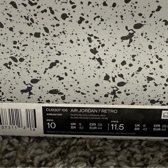 Air Jordan 7 Retro White Sneakers - Picture 13 of 13